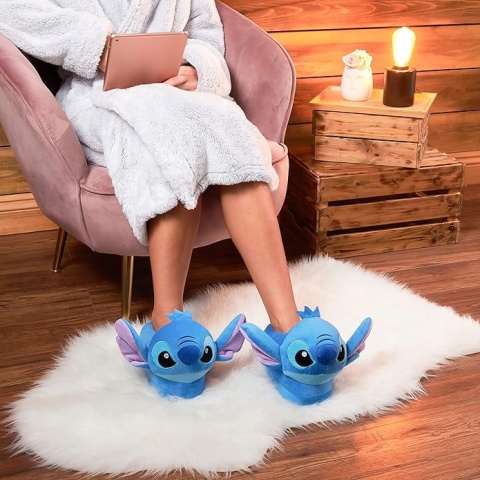 Niebieskie Kapcie Disney Stitch Pluszowe Ciepłe Antypoślizgowe - 40/41 Niebieskie Kapcie Disney Stitch Pluszowe Ciepłe Antypoślizgowe - 40/41