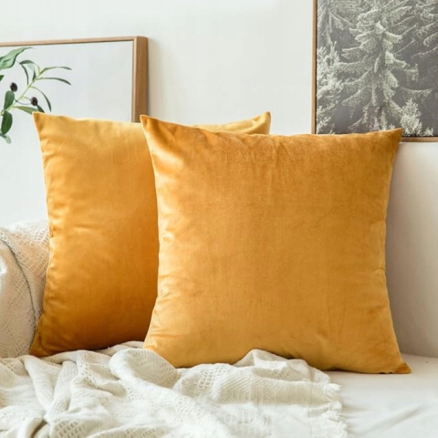 2x Poszewki Na Poduszki Velvet 45x45 cm Miękkie Aksamitne - Złoty 2x Poszewki Na Poduszki Velvet 45x45 cm Miękkie Aksamitne - Złoty